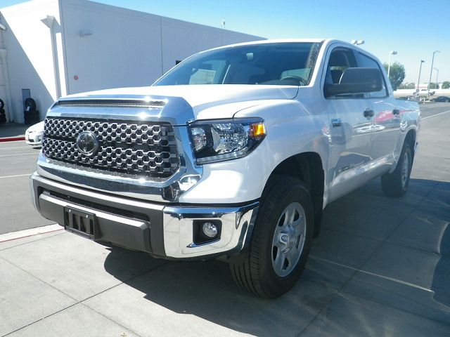 新車2020ｙ　TUNDRA　4WD　Crewmax　SR5