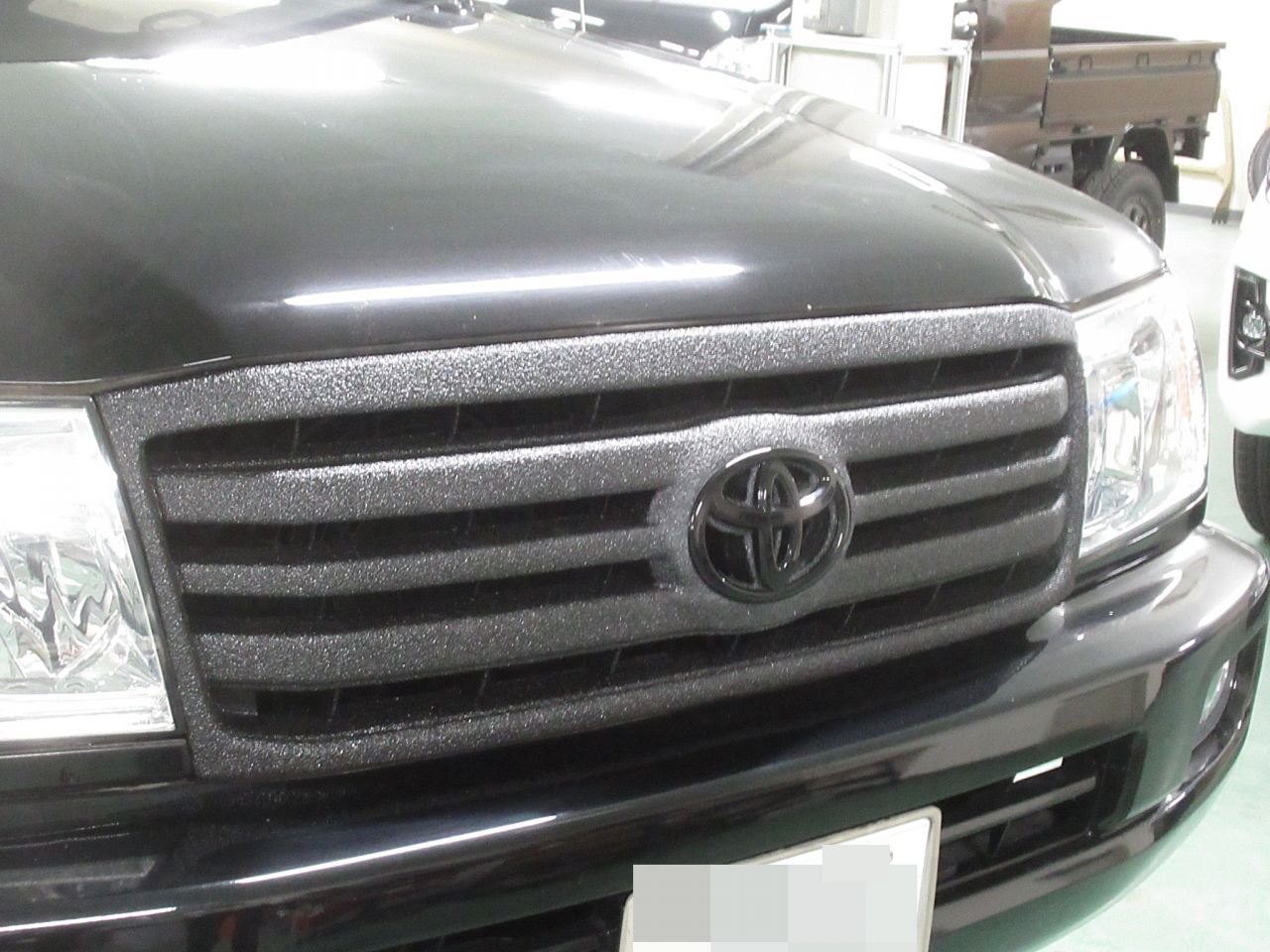 ランクル100パーツをカスタマイズ塗装 Line X 自動車部門 公式ブログ Flexdream Blog ランクル100パーツをカスタマイズ塗装 Line X 自動車部門 公式ブログ Flexdream Blog