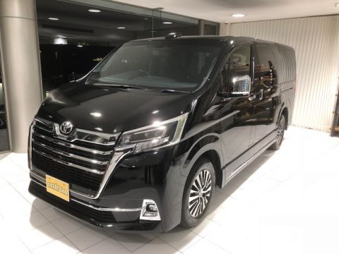 話題の新型車両入庫いたしました！トヨタグランエース♪ブラック