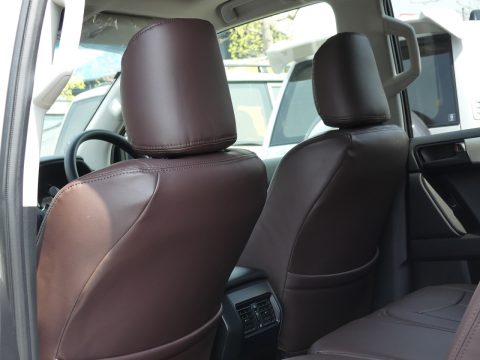 ランクルプラド_シートカバー運転席後ろ