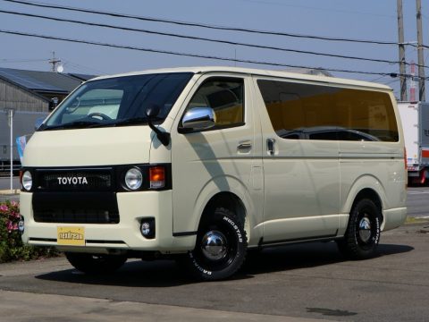 新車ハイエースバン FD-classic ライトイエロー 新車ハイエースバン FD-classic ライトイエロー