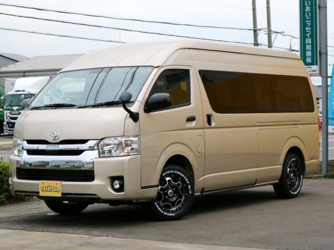 1台限り☆早い者勝ちの特選車！ 新車ハイエースバン ディーゼル4WD スーパーロングが10万円プライスダウン！