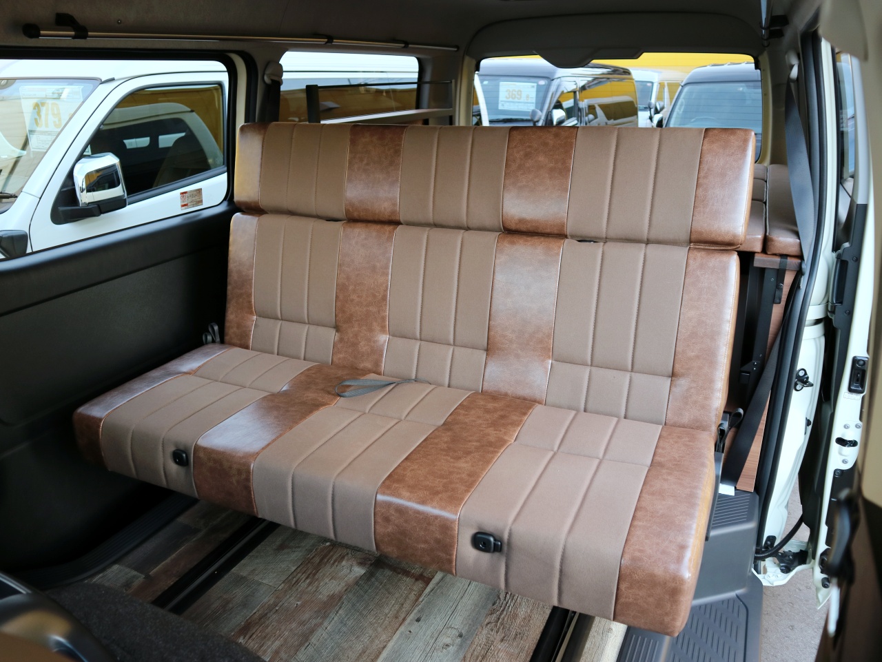 バンベースのフラッグシップモデルが小牧店に到着 新車ハイエースバンfd Box7 Vanlife ハイエース好きなんだもん ハイエース専門店blog Flexdream Blog バンベースのフラッグシップモデルが小牧店に到着 新車ハイエースバンfd Box7 Vanlife ハイエース好きなんだもん ハイエース専門店blog Flexdream Blog