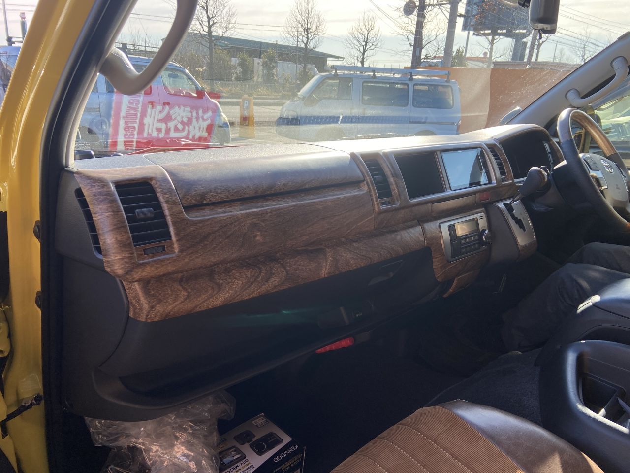 ハイエース専門店の車中泊できる街乗り仕様 Flexdream Blog ハイエース専門店の車中泊できる街乗り仕様 Flexdream Blog