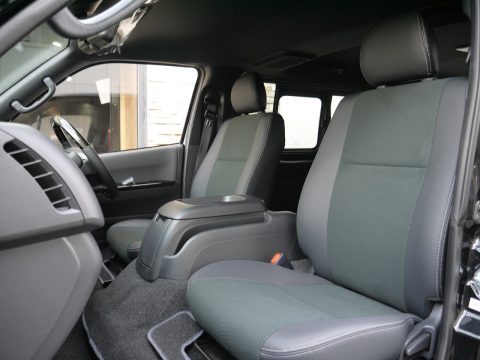 ハイエースバン 内観2 ハイエースバン 内観2