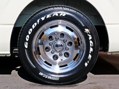 MID：ガルシアシスコ x Goodyear：ナスカー