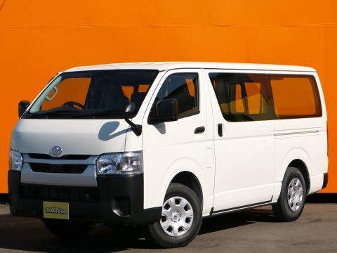 新車ハイエースバン DX ディーゼル4WD