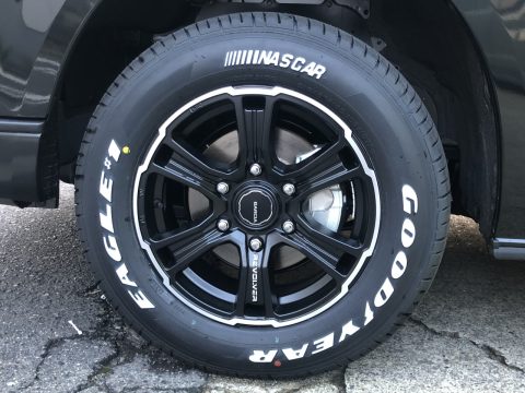 MID：ガルシア SSリボルバー x GOODYEAR：ナスカー