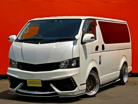 H27ハイエースバン TRH200V 3ナンバー乗用登録