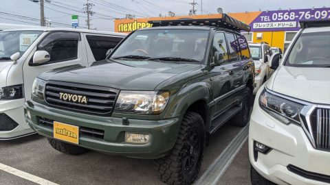 ランクル100 アーミーグリーン ライノラック サンシーカー オーニング ランクル100 アーミーグリーン ライノラック サンシーカー オーニング