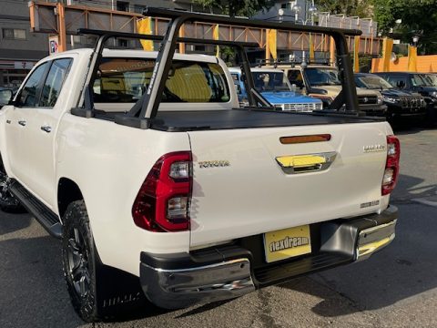 ハイラックス荷台【YAKIMA(ヤキマ)オーバーハウル】装着 ハイラックス荷台【YAKIMA(ヤキマ)オーバーハウル】装着