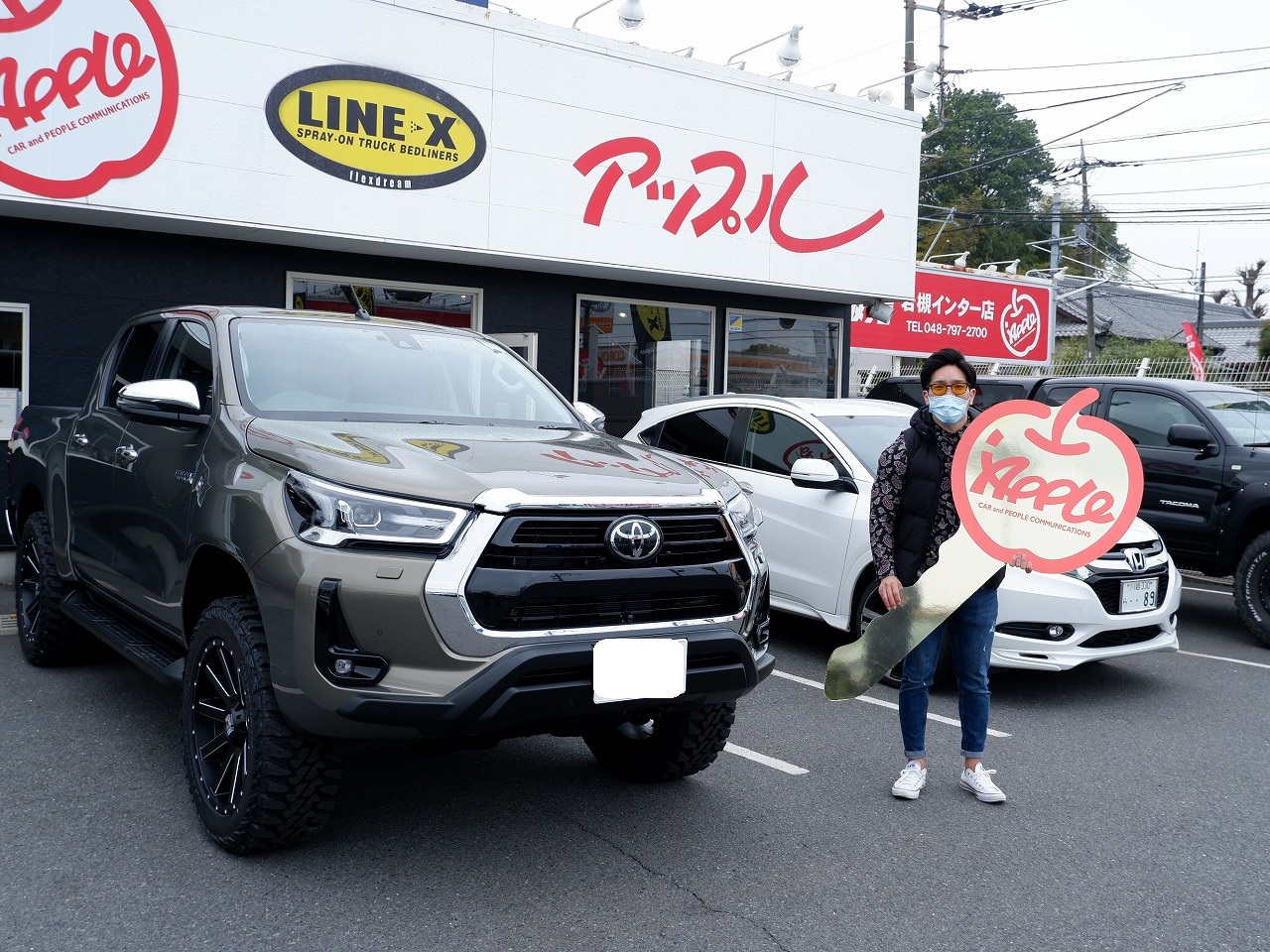 ハイラックス　ドアバイザー　アウトドア　キャンプ　オーバーハウル　ルーフキャリア　バスケット　TRD　GRカスタム　ピックアップ　