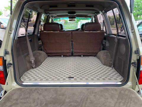 ランクル80 VX-LTD 荷室 ランクル80 VX-LTD 荷室