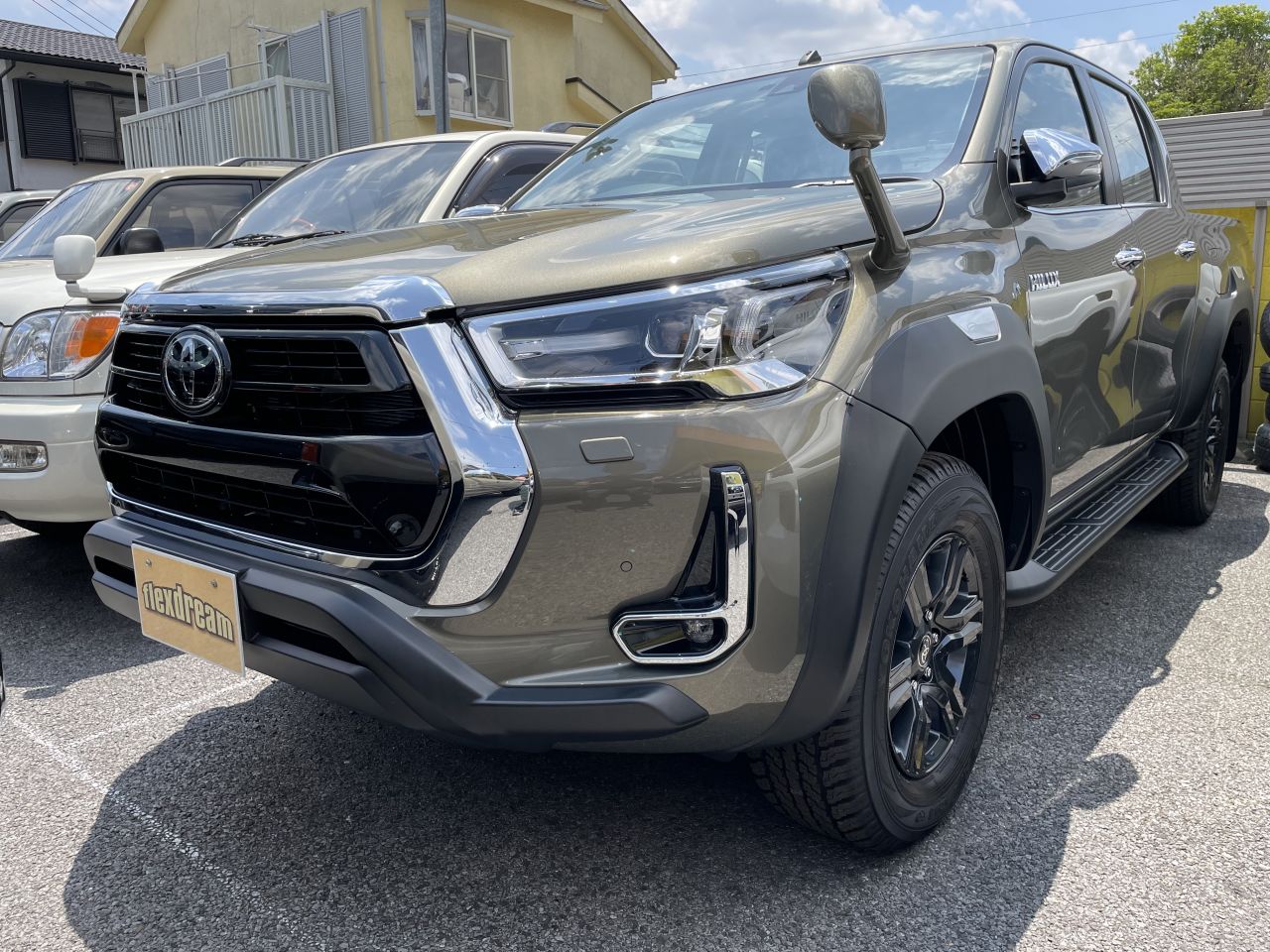 タイトヨタ純正TRD18インチホイール等々！海外純正パーツを 