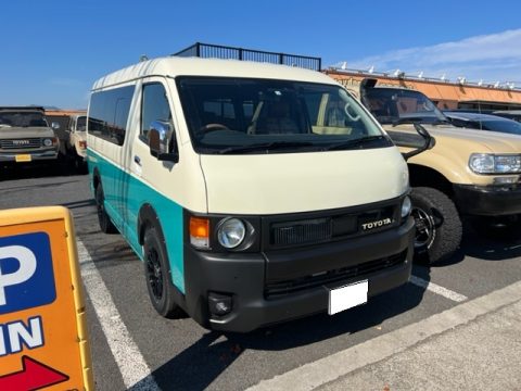 S様こだわりのハイエースワゴンGL納車！