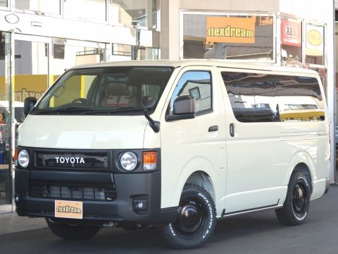 flexdream ハイエース三郷店 新車コンプリートカーご紹介！！ウッド天井間接照明ダウンライト装着車両のご紹介