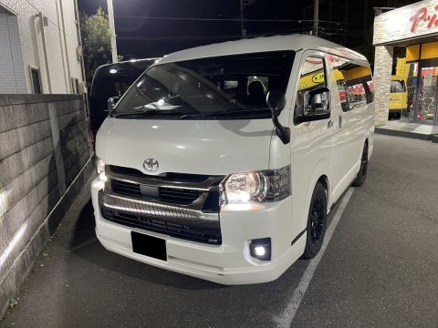 お客様ご納車写真＆ハイエースバン ４ＷD【クラフトプラスコラボコンプリート】のご紹介！！