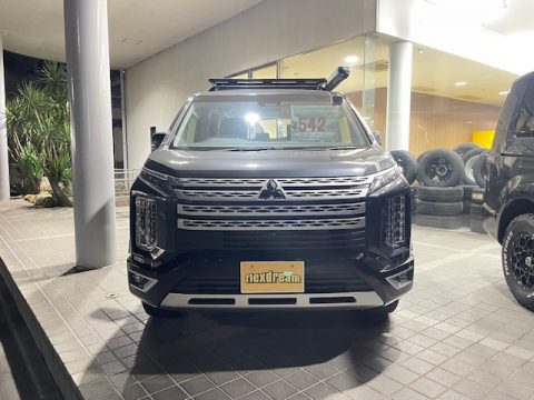 新車デリカD5カスタムコンプリート展示車のご紹介！IPFルーフラック・ARBオーニング・FDベッドキットなどカスタム多数！