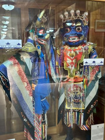 オンギ僧院 展示室 モンゴル 仮面 伝統文化 ARB