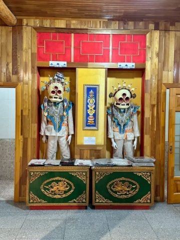オンギ僧院 展示室 モンゴル 仮面 伝統文化 宗教