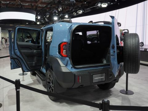 トヨタ ランドクルーザーFJ 国内モデル リアスタイル