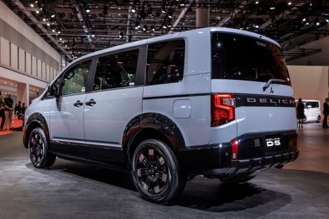 三菱 デリカD:5 2026年モデル リアビュー