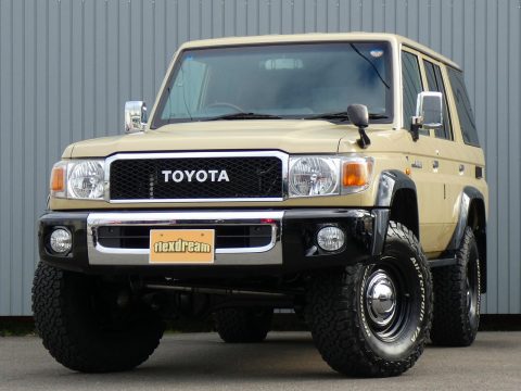 🌙不朽の名車、ランドクルーザー70入庫しました🌙